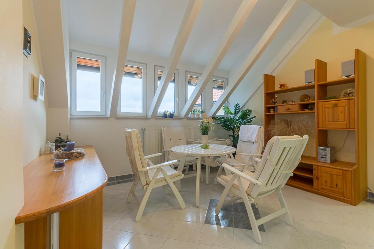 Apartments And Rooms Kod Eli رافنا غورا المظهر الخارجي الصورة