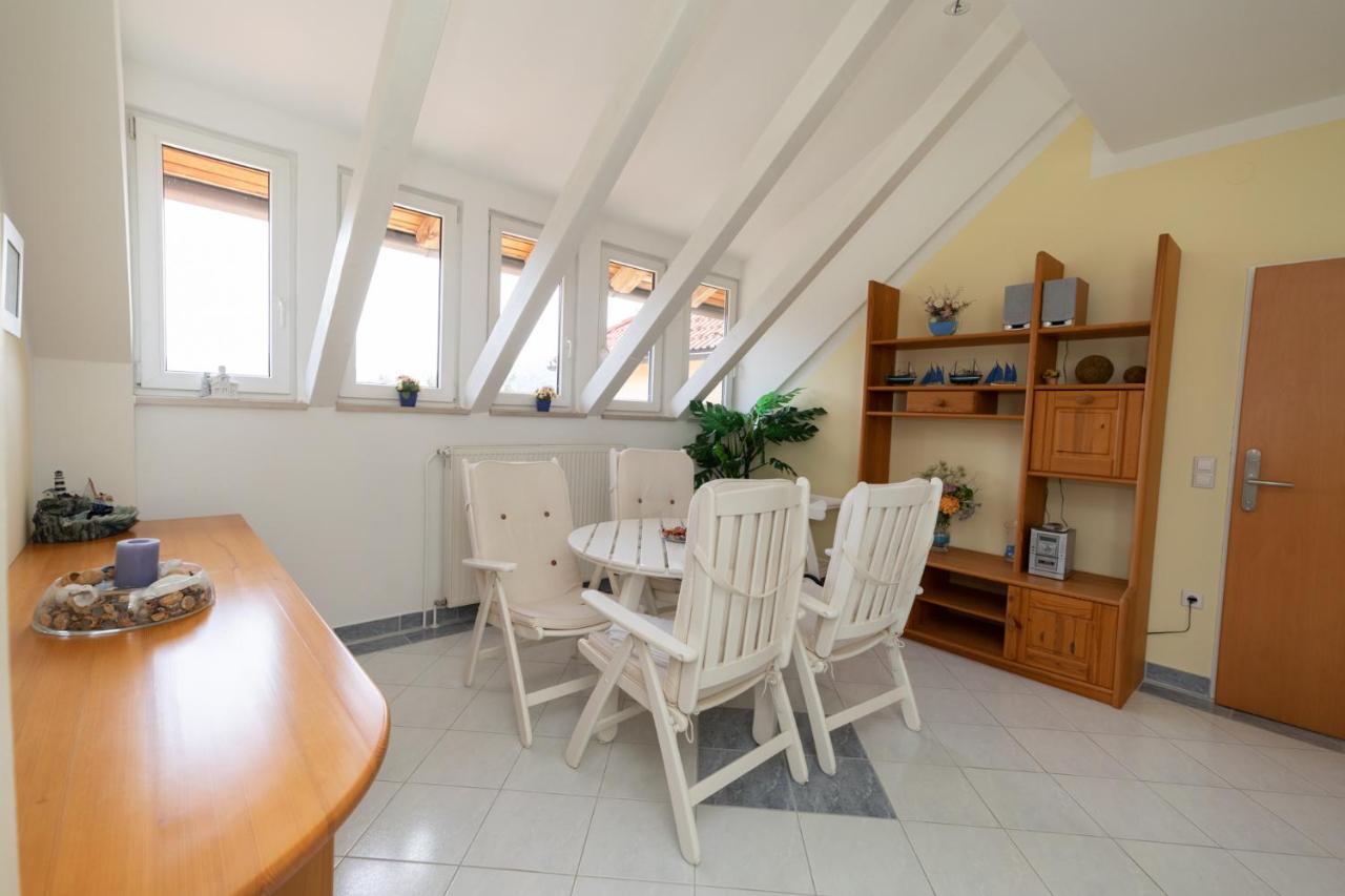 Apartments And Rooms Kod Eli رافنا غورا المظهر الخارجي الصورة