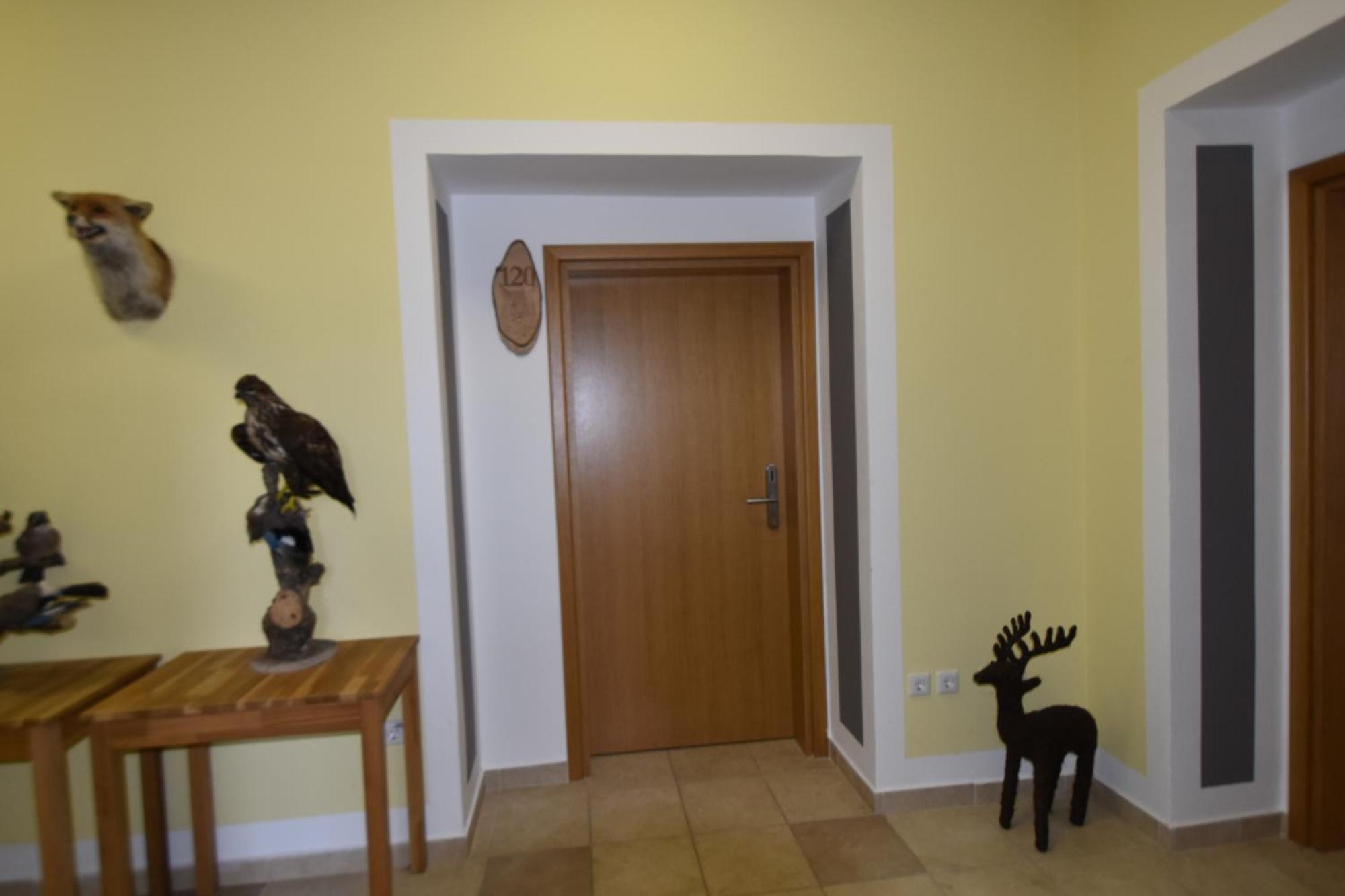 Apartments And Rooms Kod Eli رافنا غورا المظهر الخارجي الصورة
